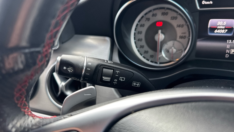 Mercedes-Benz GLA 220d 4Matic AMG Line 5dr Auto [Prem Plus] Diesel Hatchback